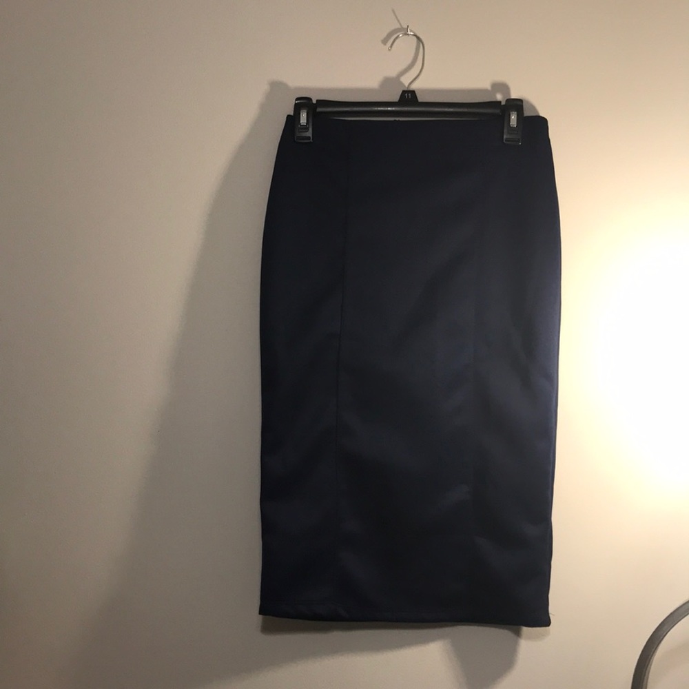 Navy blue midi / pencil skirt